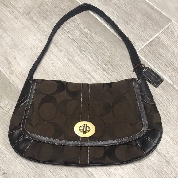 Coach Handbags - Coach shoulder purse